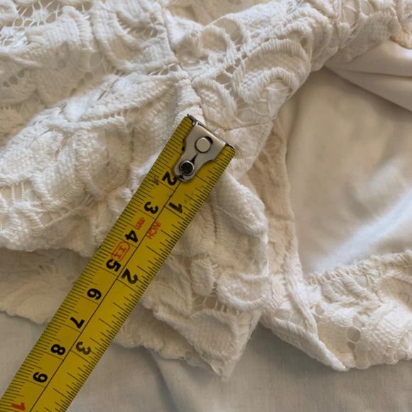 Express lace shorts - Picture 3 of 7